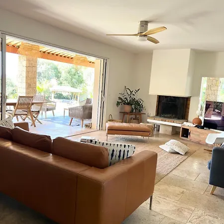 Familiale, Vue Et Campagne Villa