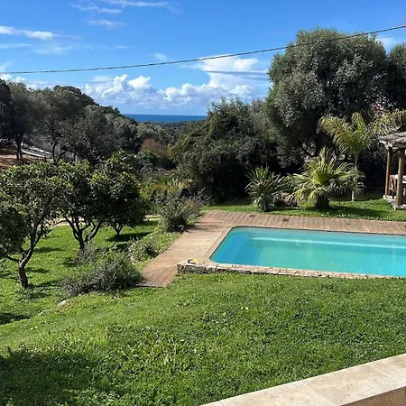 Familiale, Vue Et Campagne Villa