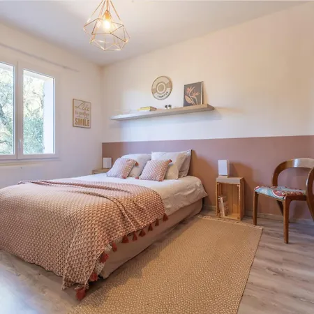 Familiale, Vue Et Campagne